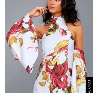 Lulus dress size small brand new tags still on